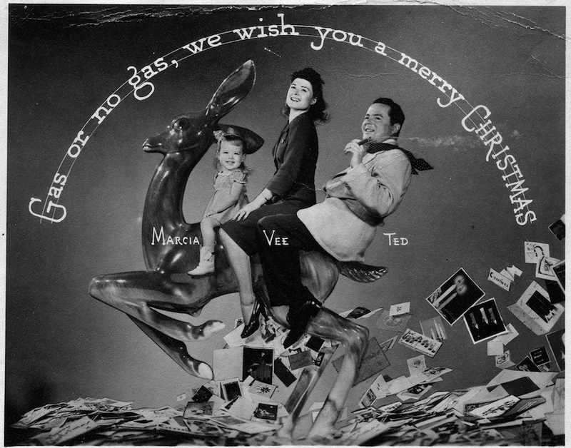 Illustration for article titled The Most Surreal Holiday Cards Ever Printed